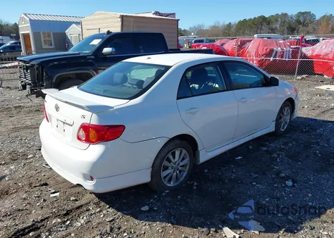 2010 Toyota Corolla S z USA, uszkodzony, nr VIN 2T1BU4EE5AC450503